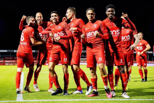 攻击性的位 攻击性的位