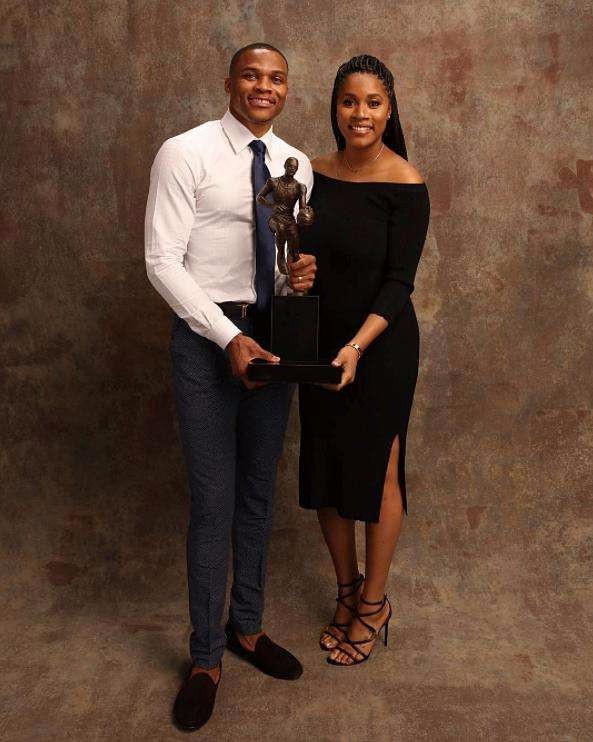 与转播合同 与转播合同